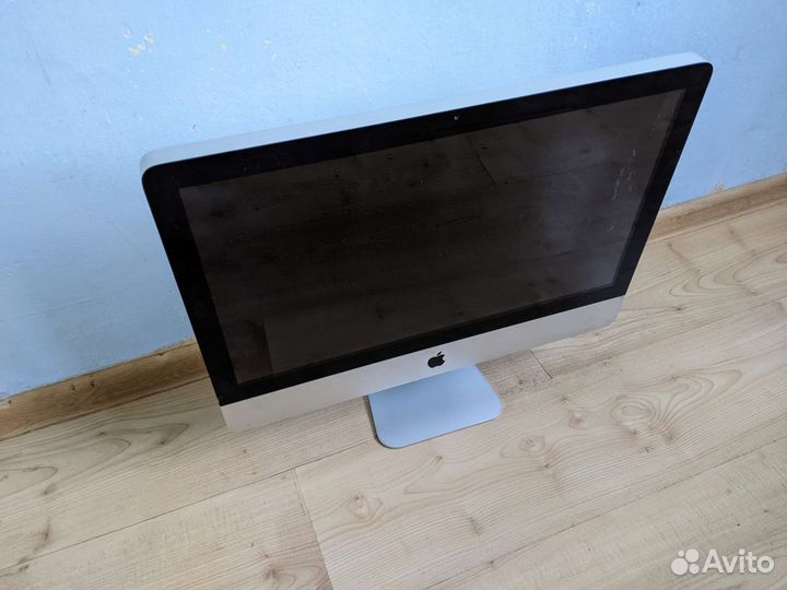 Apple iMac 21.5 (конец 2009)