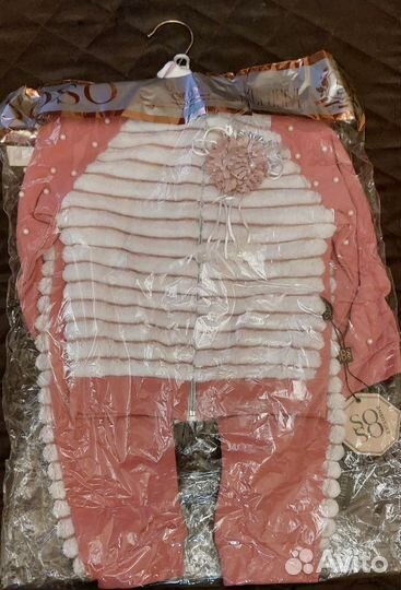 Костюм для девочки на 12 мес