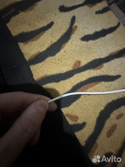 Оригинальное зарядное устройство apple с кабелем