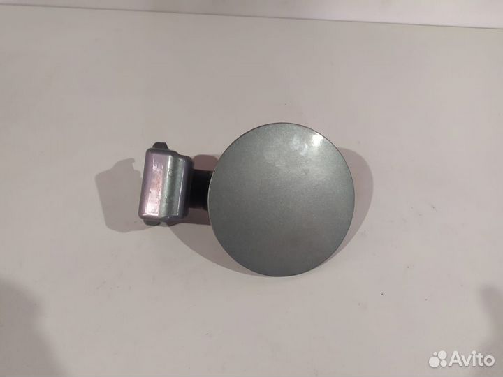 Лючок бензобака Hyundai Elantra 2010 г.в