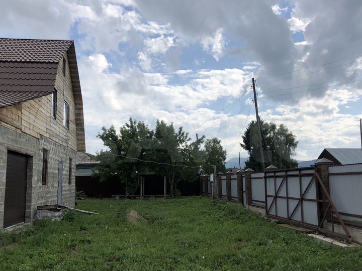 Дом 189,2 м² на участке 15 сот.