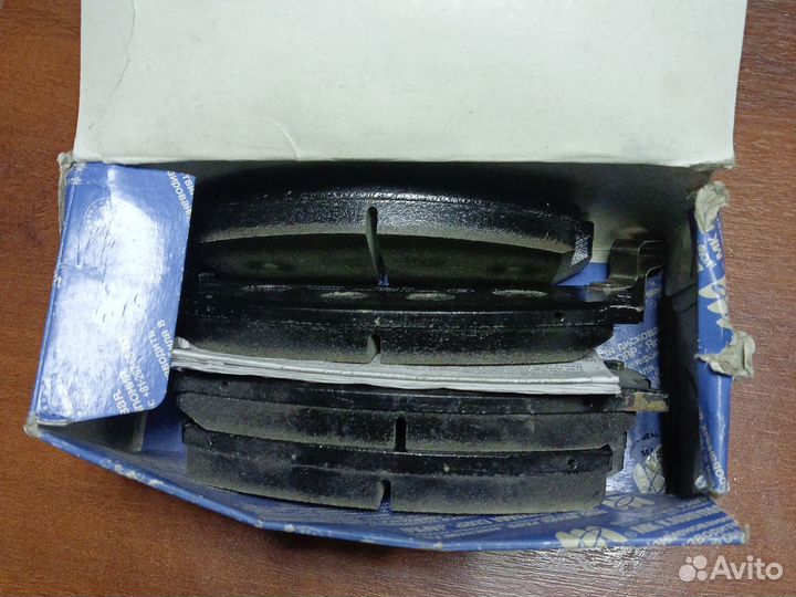 Тормозные колодки toyota