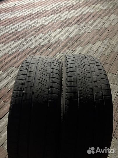 Triangle Snowlink TWT02 235/55 R20