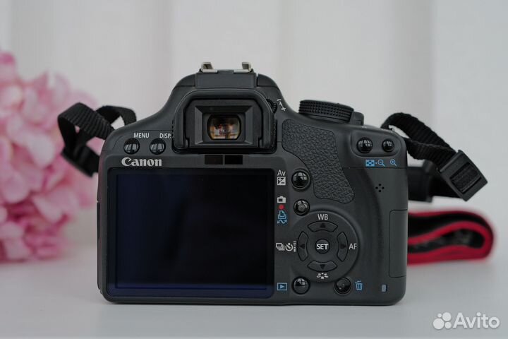 Зеркальный фотоаппарат Canon EOS 500D