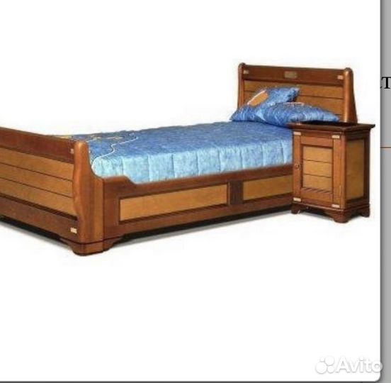 Продам кровать с матрасом бу