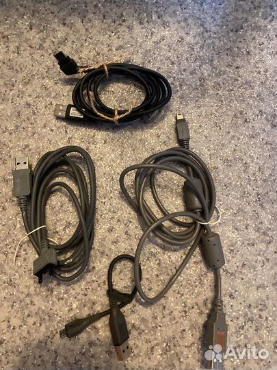 Зарядки шнуры переходники наушники провода