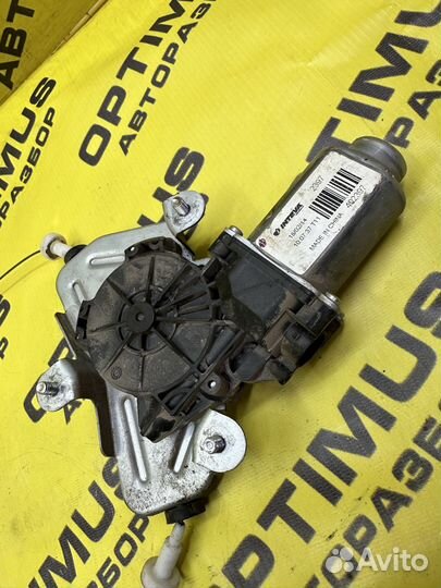 Моторчик стеклоподъемника передний прав Kia Rio 3