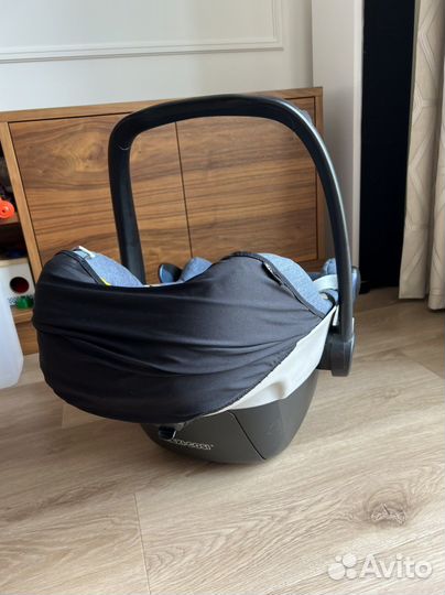 Автокресло 0+ maxi-cosi pebble