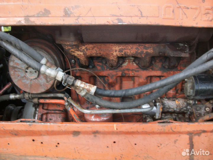 Трактор ВгТЗ ДТ-75, 1999