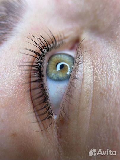 Наращивание и ламинирование ресниц, перманент