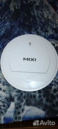 Робот пылесос