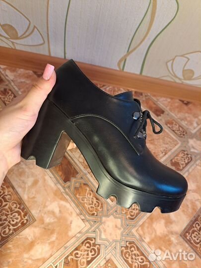 Полуботинки женские
