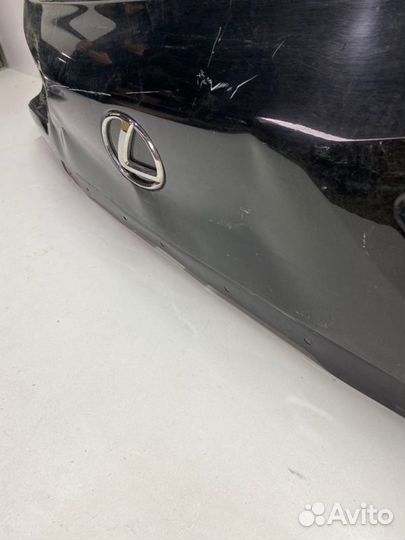 Крышка багажника верхняя задняя Lexus Lx 570