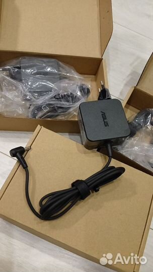 Зарядка нетбука Asus 45W разъём 4.0*1.35mm