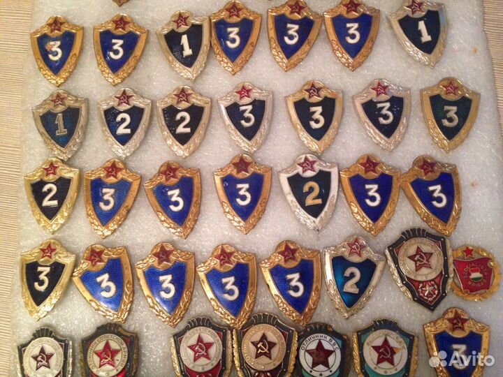 Знаки специалист 2 3 класс отличник вмс и пр