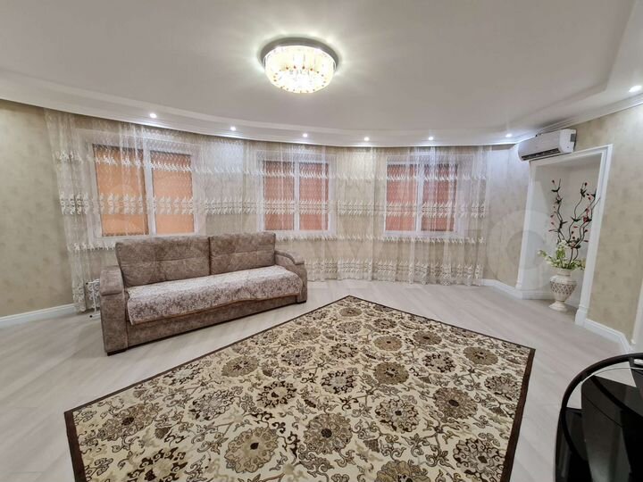 3-к. квартира, 109,8 м², 6/13 эт.