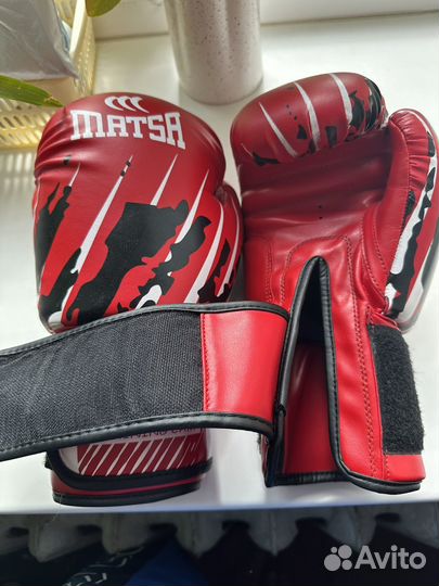 Боксерские перчатки 12 oz