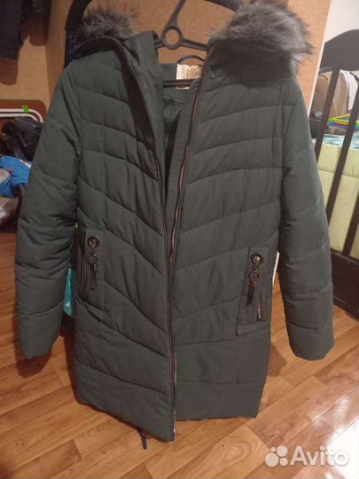 Пуховик женский