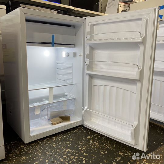 Холодильник маленький новый
