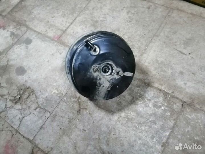 Вакуумный усилитель тормозов Mitsubishi Lancer 9