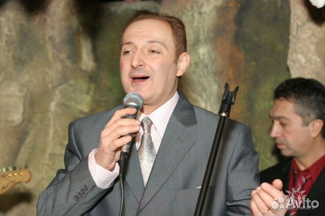 Педагог по вокалу