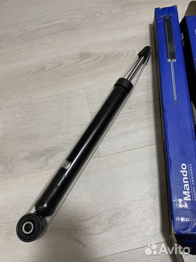 Задний амортизатор