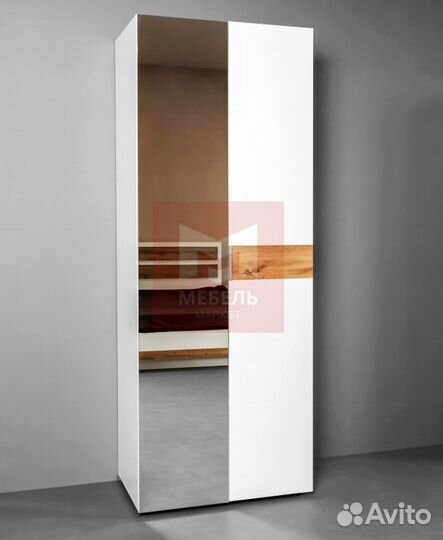 Шкаф новый белый