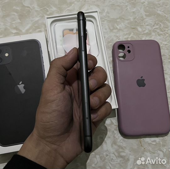 iPhone 11, 128 ГБ
