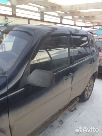 Chevrolet Niva 1.7 МТ, 2011, 233 000 км
