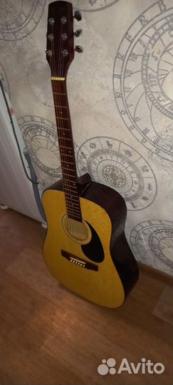 Продам гитару