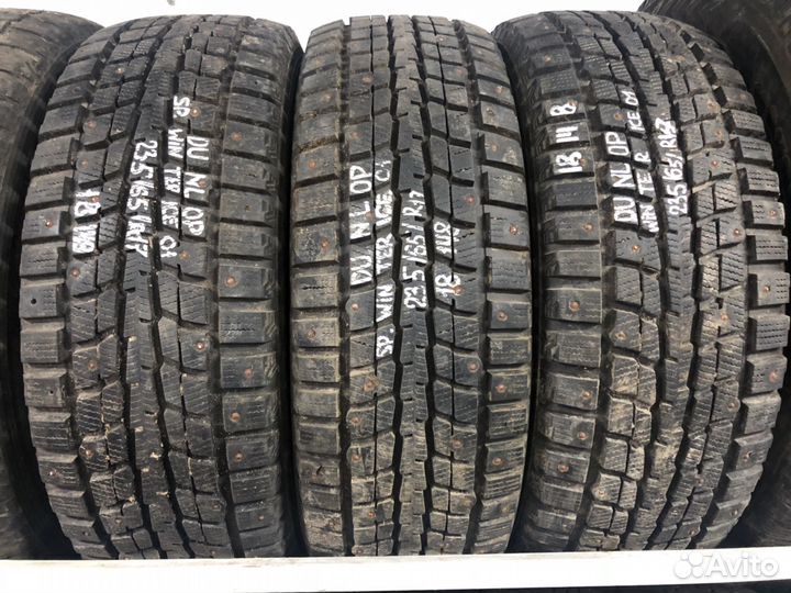 Dunlop SP Winter ICE 01 235/65 R17