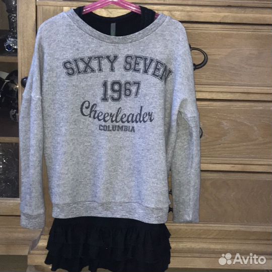 Комплект Benetton джемпер с платьем 5-8 лет