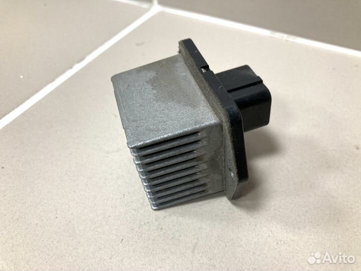 Резистор отопителя салона Mitsubishi 7802A006