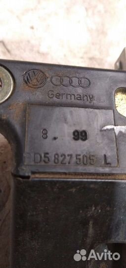 Замок крышки багажника Ауди А4 Б5