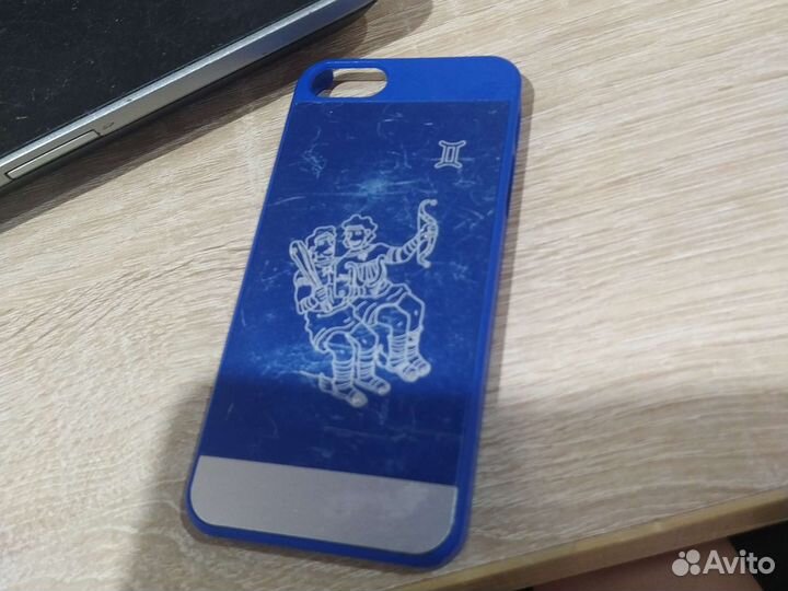 Чехол на iPhone 5s