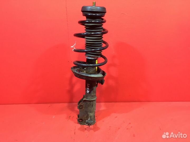 Стойка подвески передняя правая Chevrolet Orlando