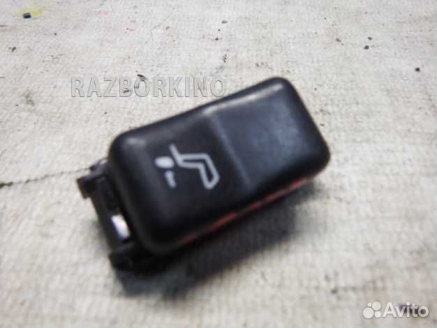 Кнопка Мерседес W124 E