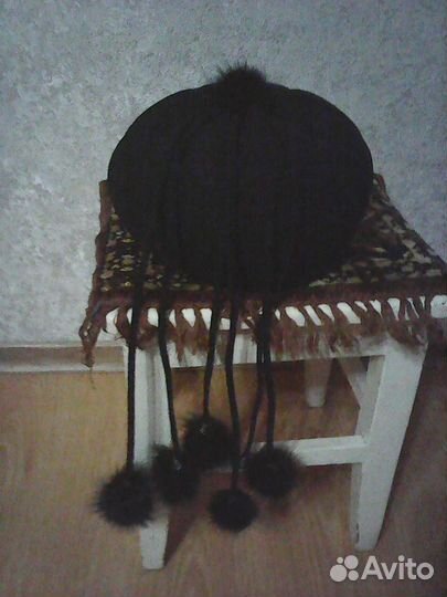 Женский фетровый берет