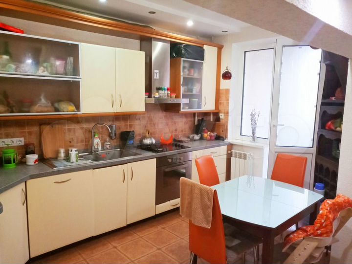 3-к. квартира, 72 м², 5/9 эт.