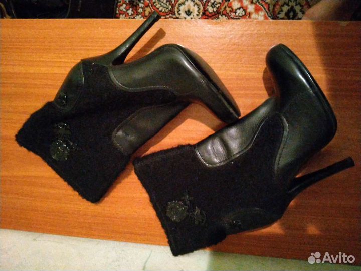 Ботильоны женские 34,35 размер натуральная кожа