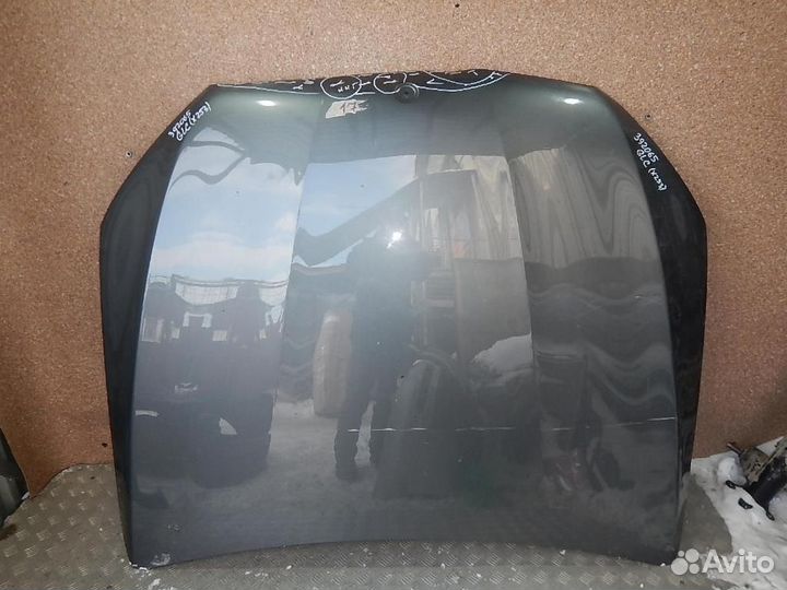 Капот Mercedes-Benz GLC