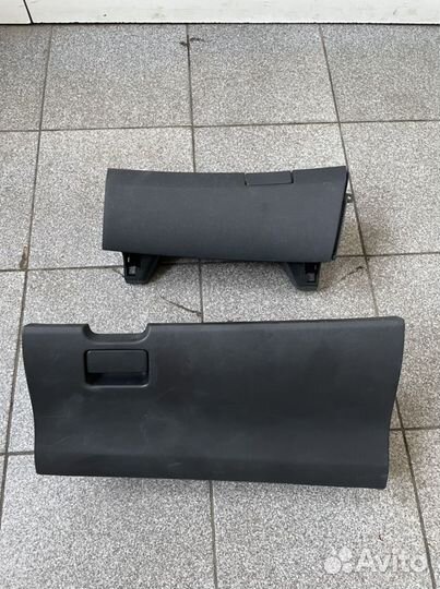 Бардачок верхний/нижний Toyota Corolla E150 2006-2