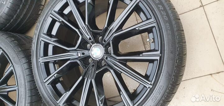 Разноширокие оригинал на BMW 7G11/12 5G30 817M R20