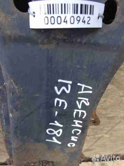 Балка передняя Toyota Avensis 1 T220