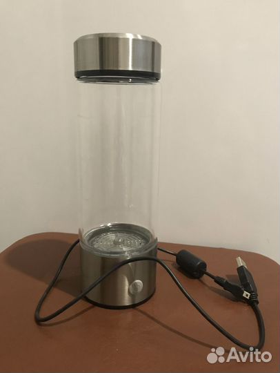 Генератор водородной воды. Бутылка для воды