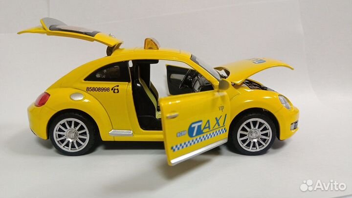 Новая металл модель Volkswagen Beetle 1:32