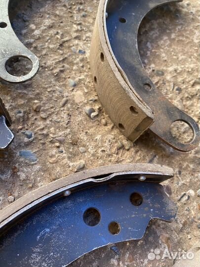 Тормозные колодки на УАЗ