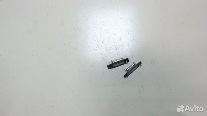 Подсветка номера Mercedes R W251 2005, 2006