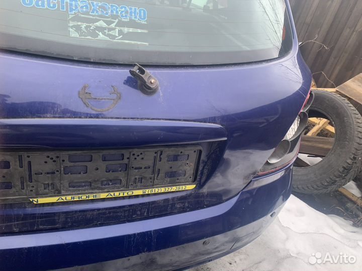 Крышка дверь багажника nissan almera n16