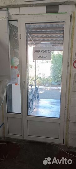 Дверь металлопластик бу